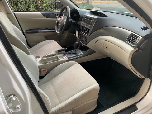 Used 2011 Subaru Impreza 2.5i image 23