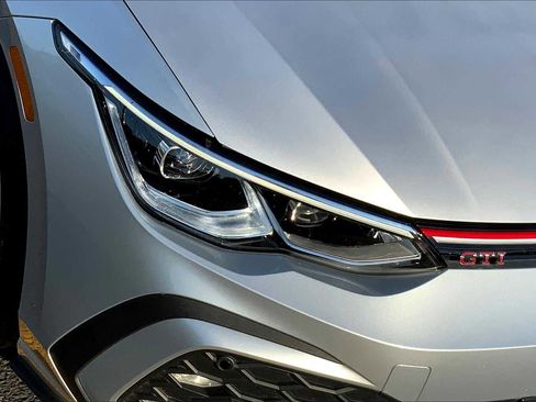 Used 2024 Volkswagen GTI SE image 54