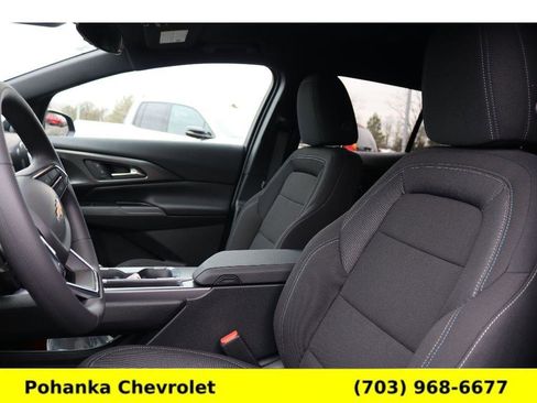 New 2026 Chevrolet Equinox EV LT image 20