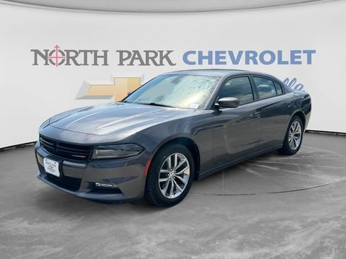 Used 2016 Dodge Charger SXT w/ Plus Group RWD image 7