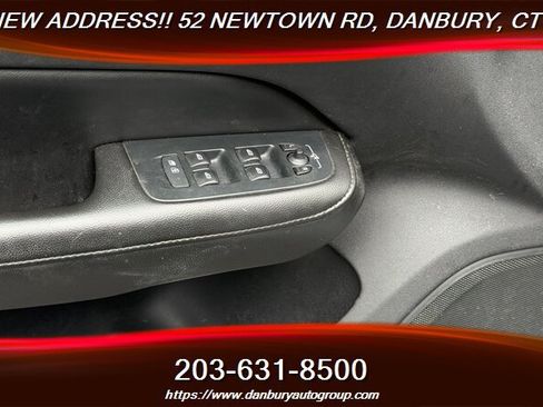 Used 2020 Volvo S60 T6 Momentum w/ Premium Package AWD/4WD image 11
