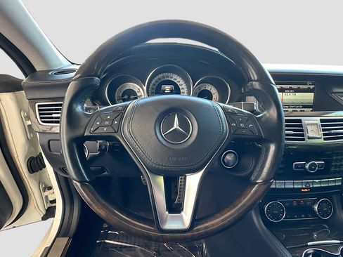Used 2014 Mercedes-Benz CLS 550 image 11