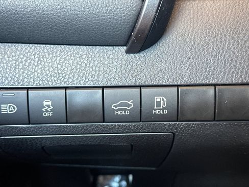 Certified 2023 Toyota Camry SE w/ Convenience Package FWD image 30