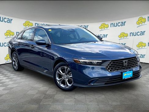 Used 2023 Honda Accord EX image 1