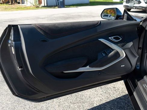 Used 2024 Chevrolet Camaro ZL1 image 26