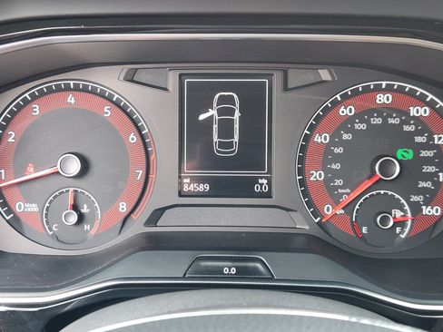 Used 2019 Volkswagen Jetta SE FWD image 10
