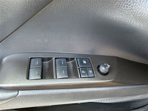 Used 2021 Toyota Camry SE w/ Carpet Mat Package (TMS) image 60