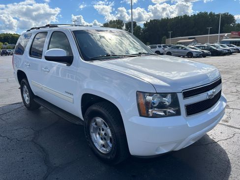 Used 2013 Chevrolet Tahoe LS AWD/4WD image 4
