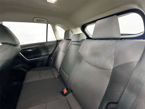 Certified 2024 Toyota RAV4 XLE AWD/4WD image 28
