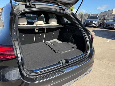 New 2026 Mercedes-Benz GLC 300 image 27