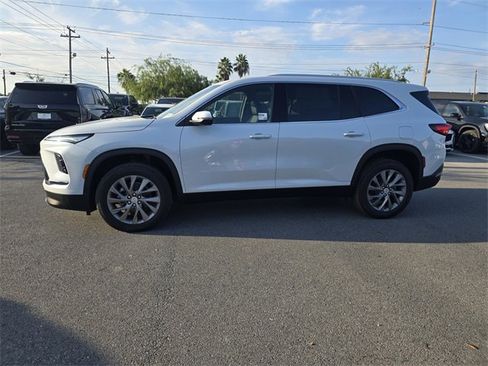 New 2026 Buick Enclave Preferred image 8