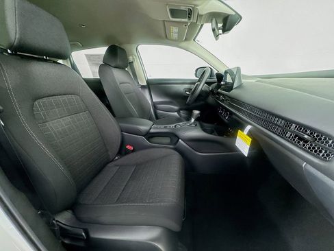New 2026 Honda HR-V LX image 33
