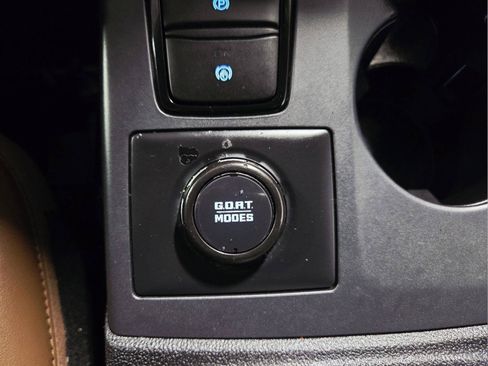 Certified 2023 Ford Bronco Sport Outer Banks w/ Tech Package AWD/4WD image 29