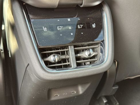 New 2025 Volvo EX90 Ultra image 10