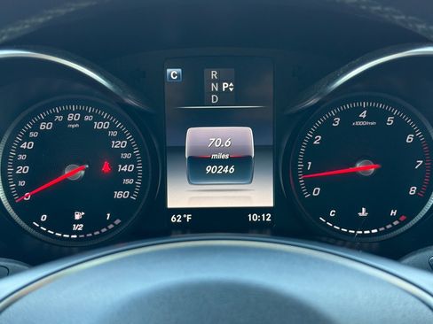 Used 2019 Mercedes-Benz GLC 300 image 29