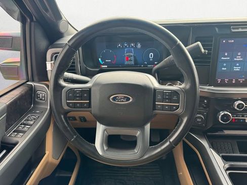 Used 2024 Ford F350 Lariat image 12