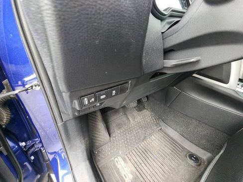 Used 2023 Toyota Corolla Cross AWD Hybrid image 25