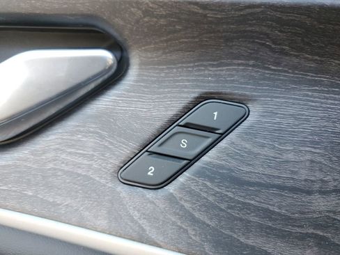 New 2025 Jeep Grand Cherokee L Limited AWD/4WD image 33