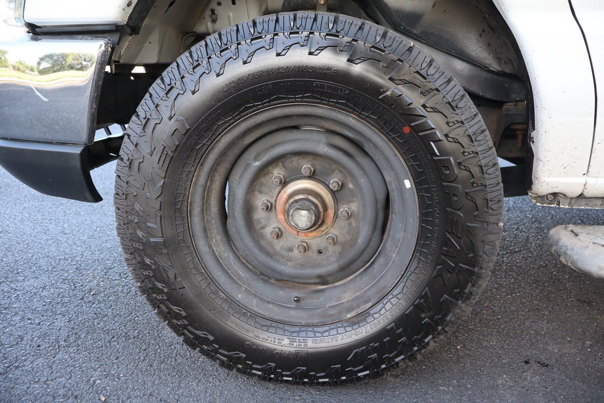 Used 2014 Ford E-250 and Econoline 250 w/ Power Group RWD image 37