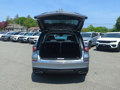 Used 2023 Acura MDX SH-AWD w/ Advance Package image 34