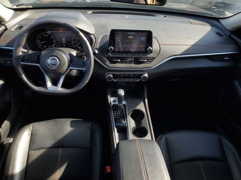 Used 2021 Nissan Altima 2.5 SR image 15