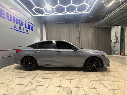 Used 2024 Honda Civic Si image 6