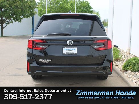 New 2026 Honda Odyssey EX-L image 8