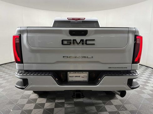 New 2026 GMC Sierra 2500 Denali Ultimate AWD/4WD image 5