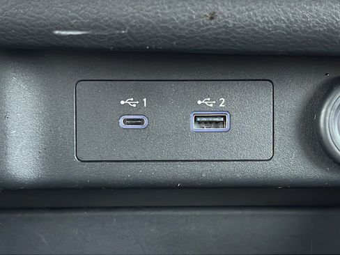Used 2023 Nissan Rogue S FWD image 16