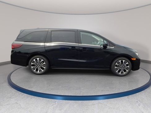 New 2026 Honda Odyssey Elite image 4