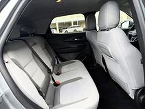 Used 2024 Chevrolet TrailBlazer LT w/ Convenience Package FWD image 13