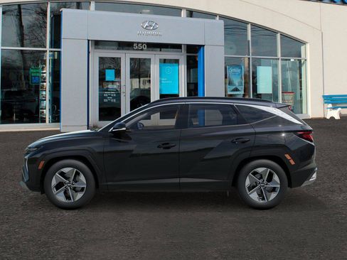 New 2026 Hyundai Tucson SEL image 3