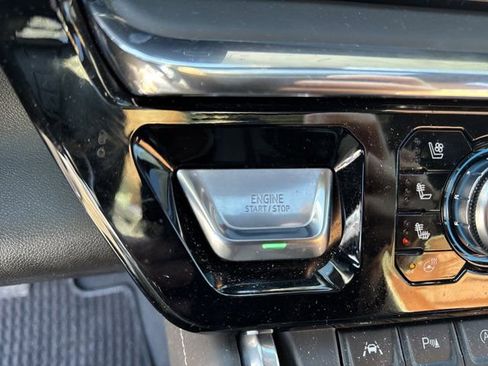 Used 2025 GMC Sierra 1500 Denali Ultimate image 29