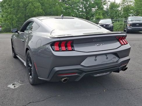 Used 2024 Ford Mustang GT RWD image 10