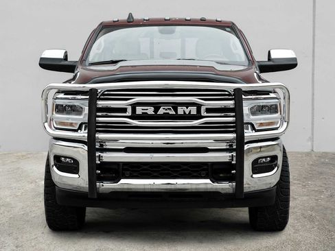 Used 2022 RAM 2500 Laramie AWD/4WD image 5