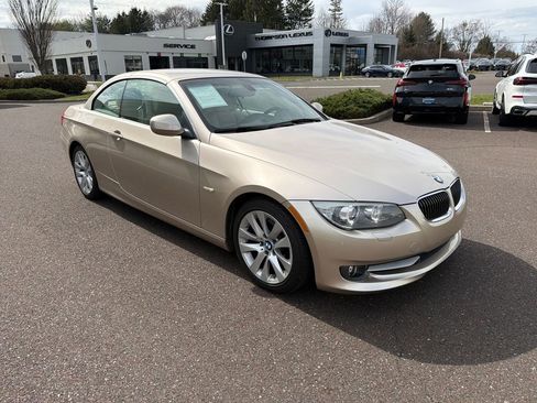 Used 2012 BMW 328i Convertible image 12