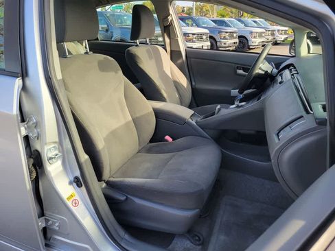 Used 2010 Toyota Prius Two FWD image 13