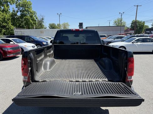 Used 2011 GMC Sierra 1500 SLE w/ Chrome Essentials Package AWD/4WD image 18