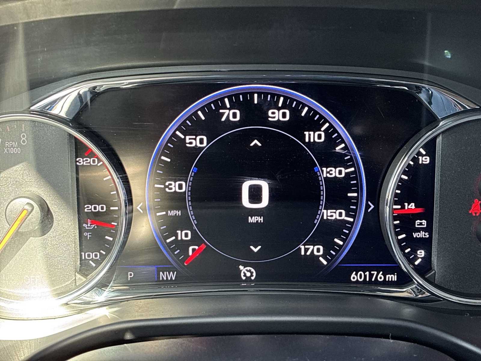 Used 2022 GMC Acadia AT4 w/ GMC Pro Grade Package AWD/4WD image 10