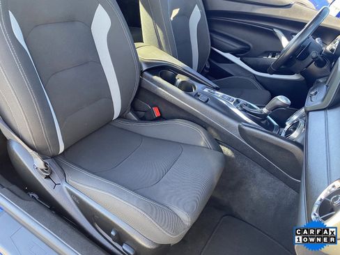 Used 2019 Chevrolet Camaro LT w/ RS Package image 11