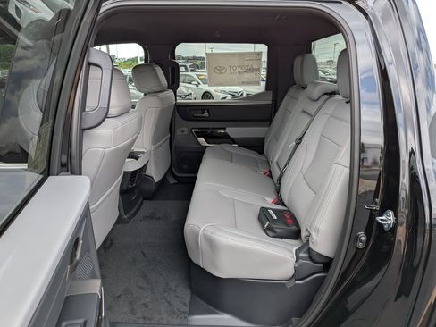 New 2026 Toyota Tundra Limited AWD/4WD image 12