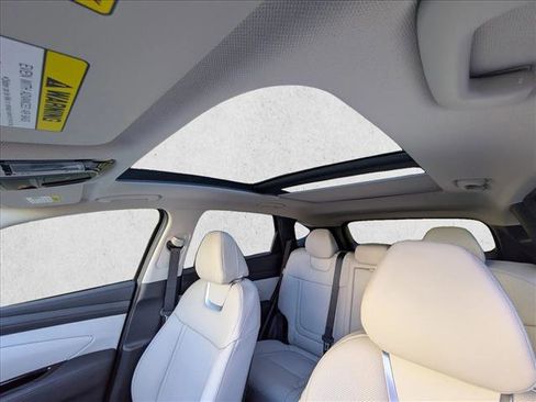 New 2026 Hyundai Tucson Limited image 17