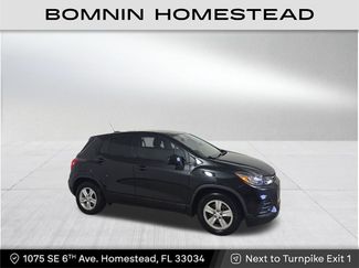 Used 2020 Chevrolet Trax LS image 1