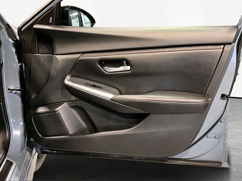 Used 2024 Nissan Sentra SR w/ Trunk Package image 23