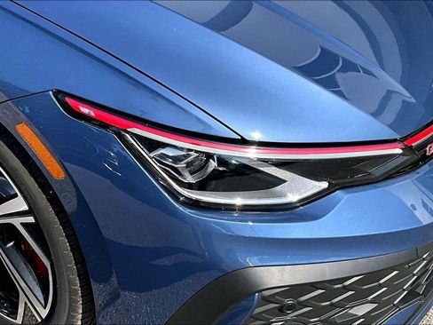 New 2026 Volkswagen GTI SE image 12
