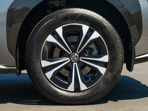 Certified 2025 Toyota bZ4X FWD w/ Weather Package image 7