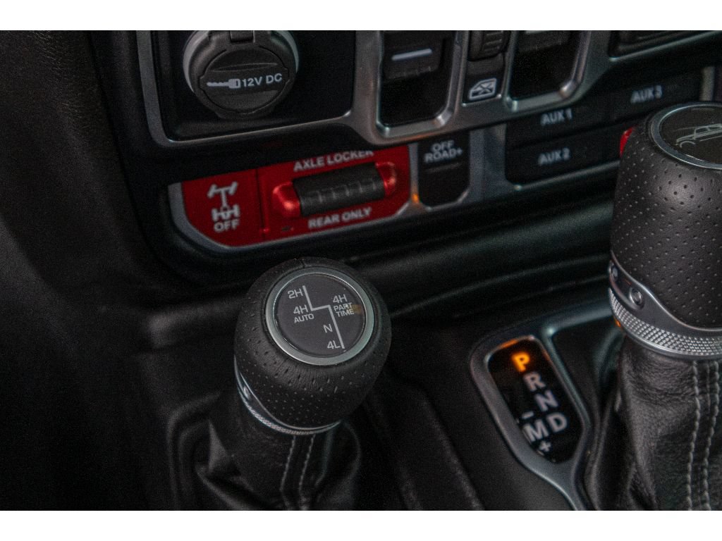 Used 2024 Jeep Gladiator Mojave AWD/4WD image 25