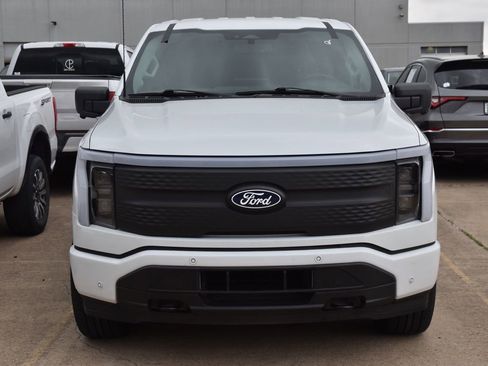 Used 2024 Ford F150 Lightning Flash AWD/4WD image 3