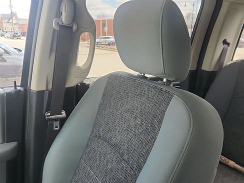 Used 2019 RAM 1500 Big Horn image 18