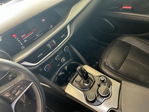 Used 2018 Alfa Romeo Stelvio Sport w/ Quick Order Package 22J Sport AWD/4WD image 52